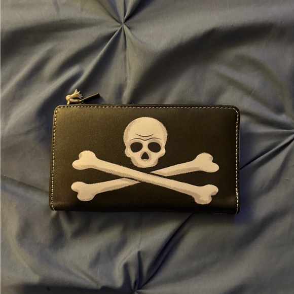 Loungefly Disney RARE Peter Pan Flap Wallet - Picture 4 of 5